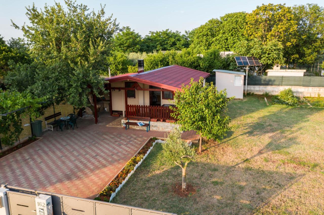 Вилла Funny House Пула Экстерьер фото